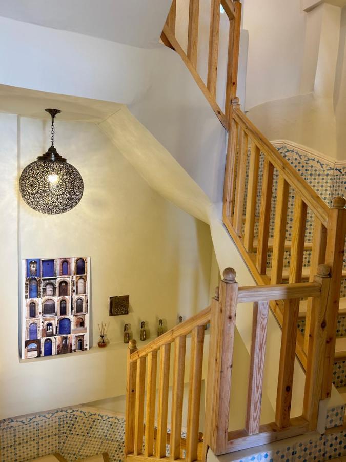 Beau Riad En Medina, Lumineux Et Avec Terrasse Privee Sur Mer Эс-Сувейра Экстерьер фото