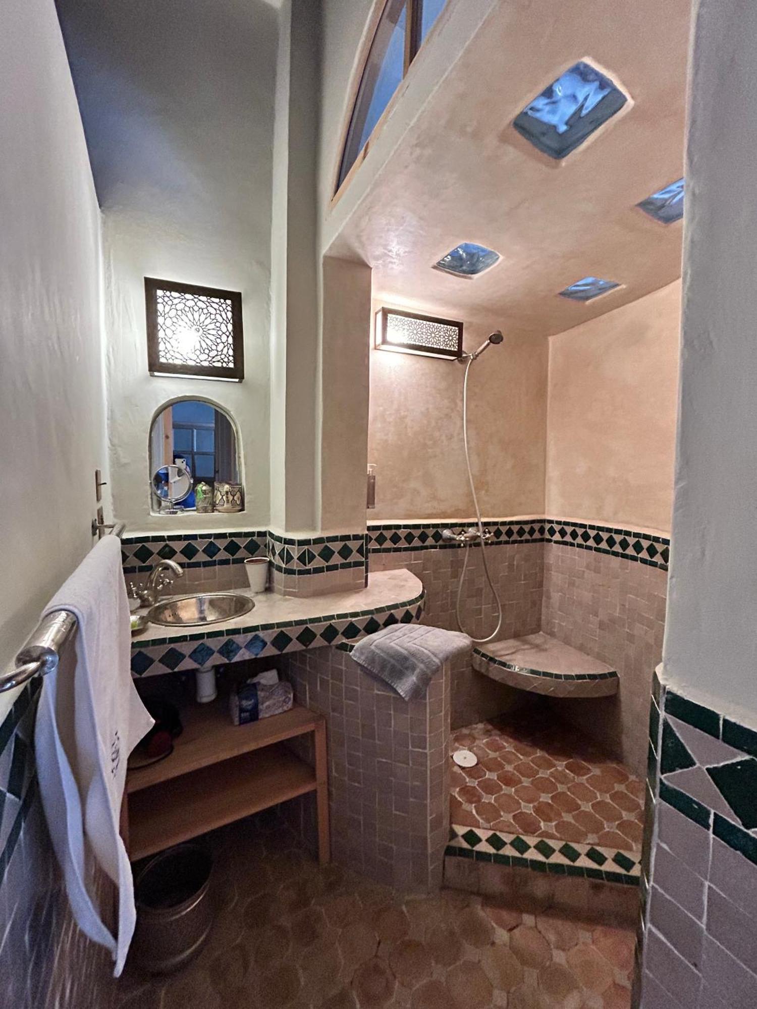 Beau Riad En Medina, Lumineux Et Avec Terrasse Privee Sur Mer Эс-Сувейра Экстерьер фото